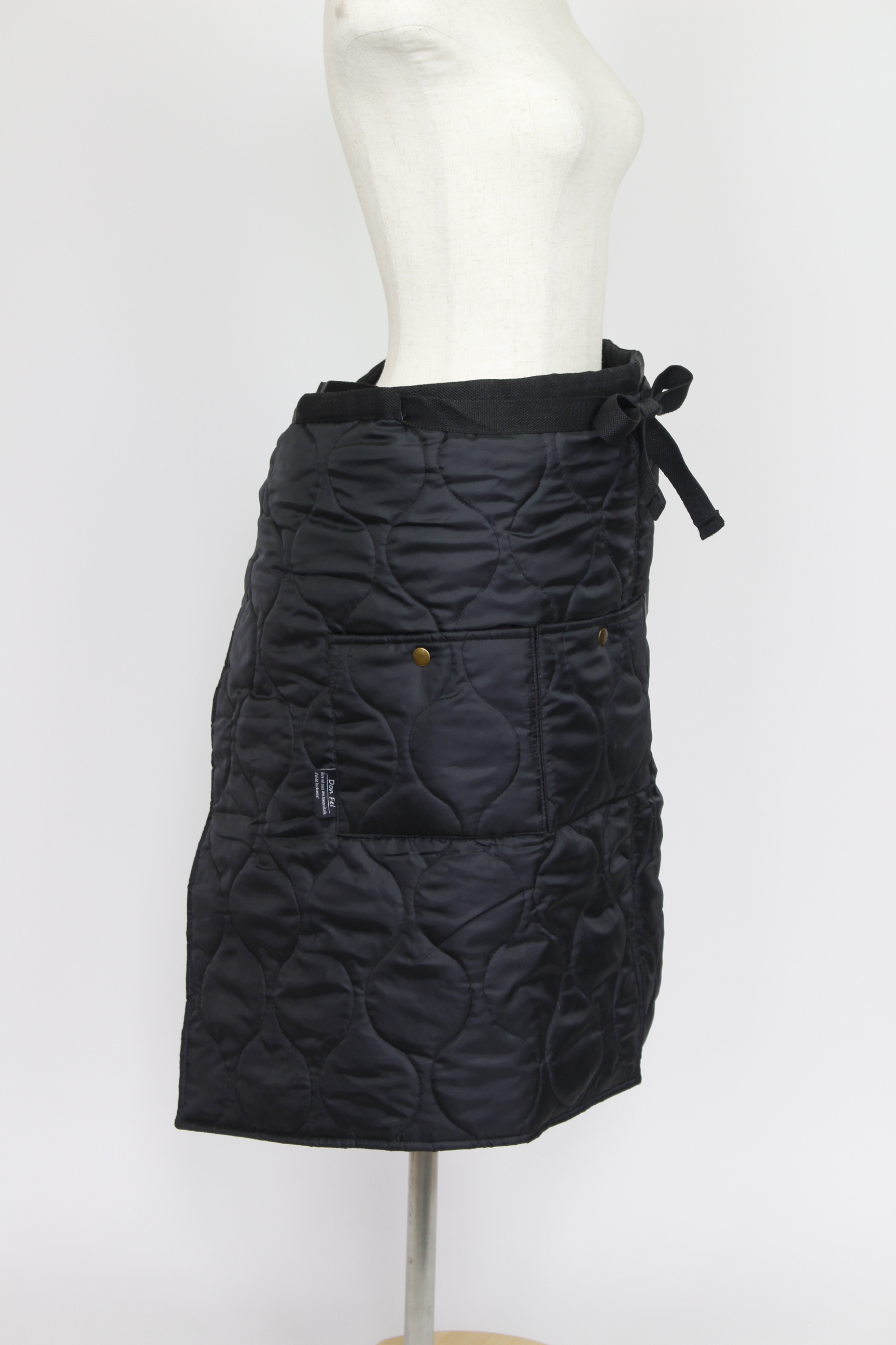 【個人宅不可】キルティングエプロンギャルソンBlack