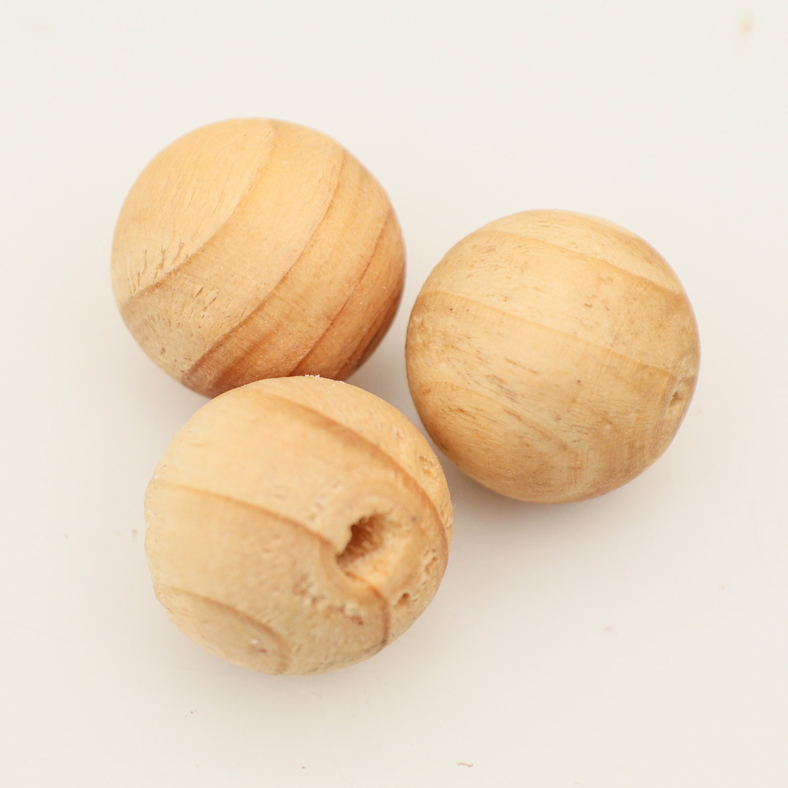 YDMオンラインストアSCENTED WOODEN BALL BAMBOO&TEA デコレーションアイテム