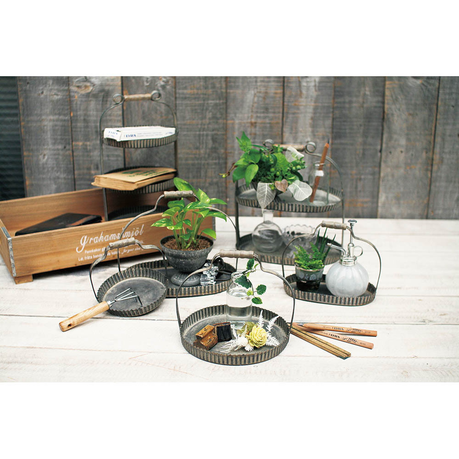 【個人宅配送不可】(3)ラギッド ハンドルブリキトレイ ラウンド Lサイズ