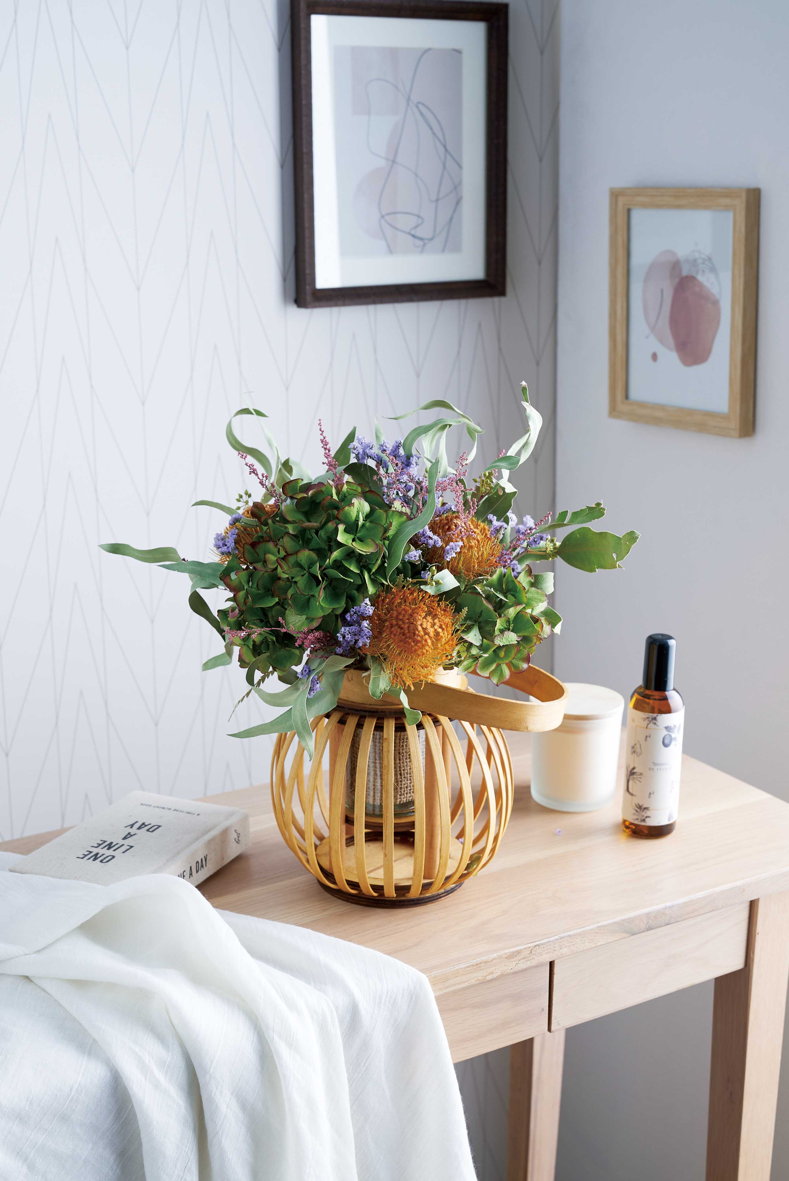 花瓶にもなる竹製ﾗﾝﾀﾝ: フラワーベース・鉢カバー ｜ YDMオンライン