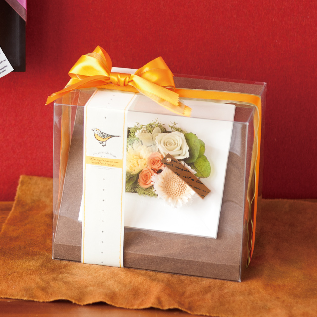 ウッドフレームホワイト4個