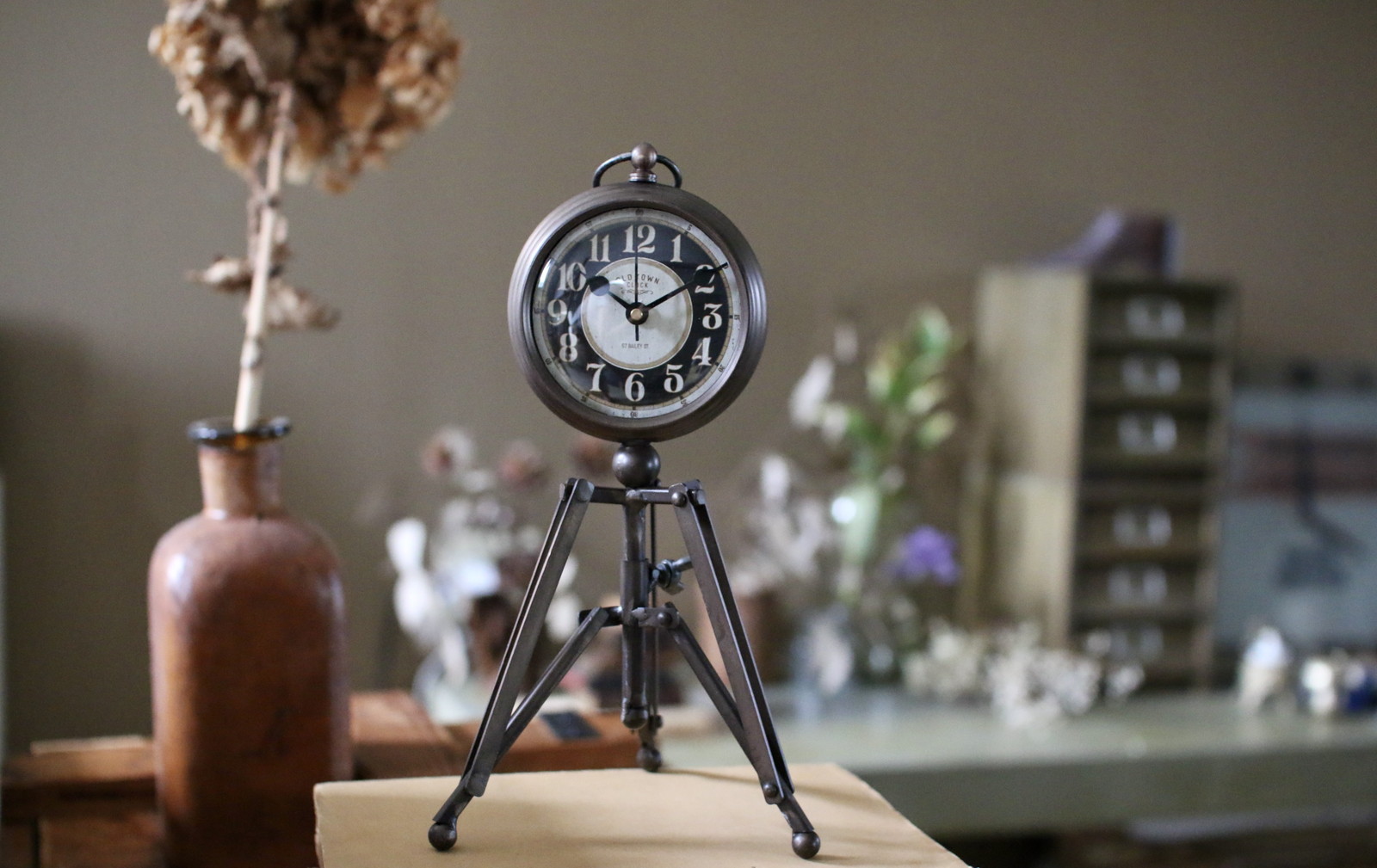 【個人宅配送不可】スタンドクロック三脚カッパー