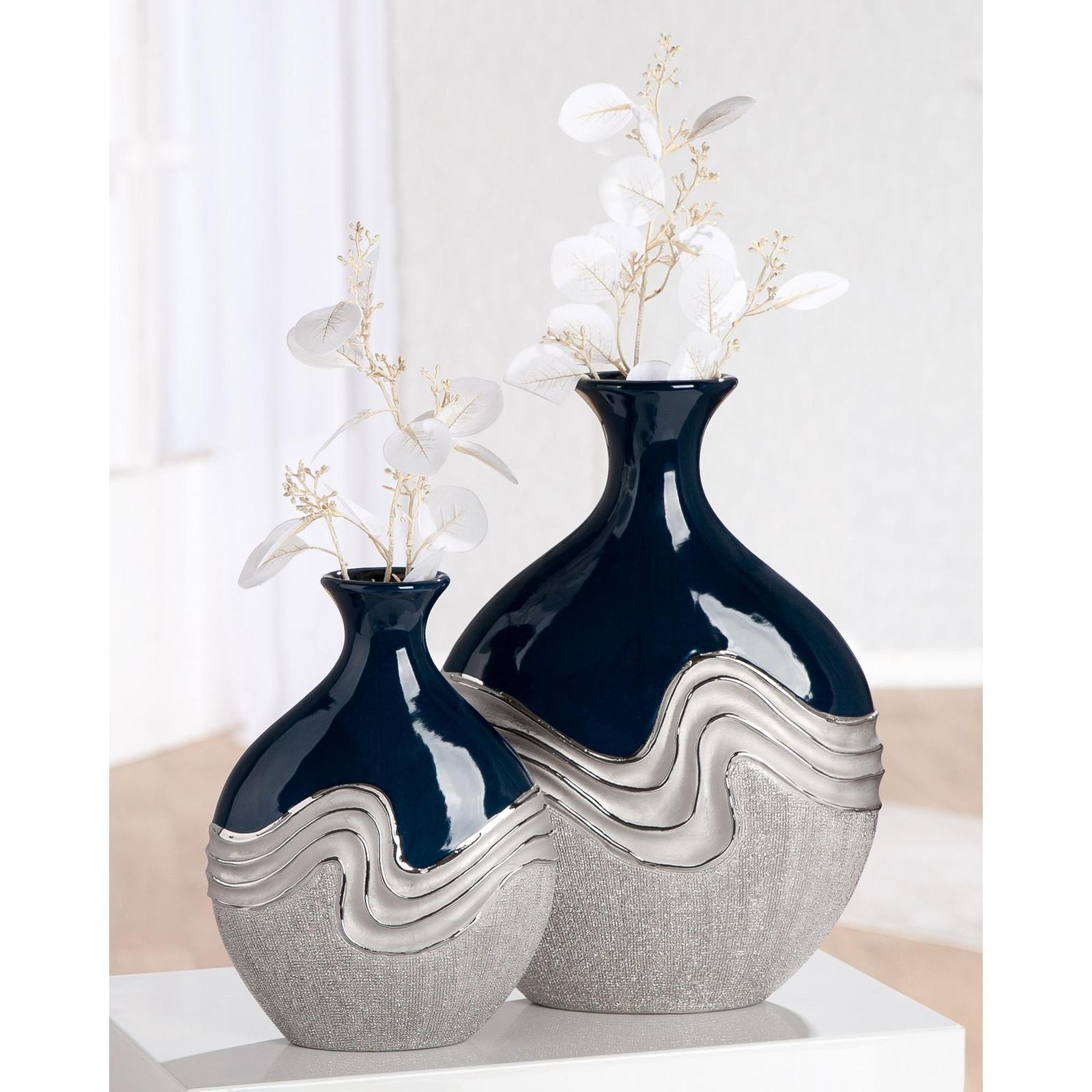 ■Bottle vase