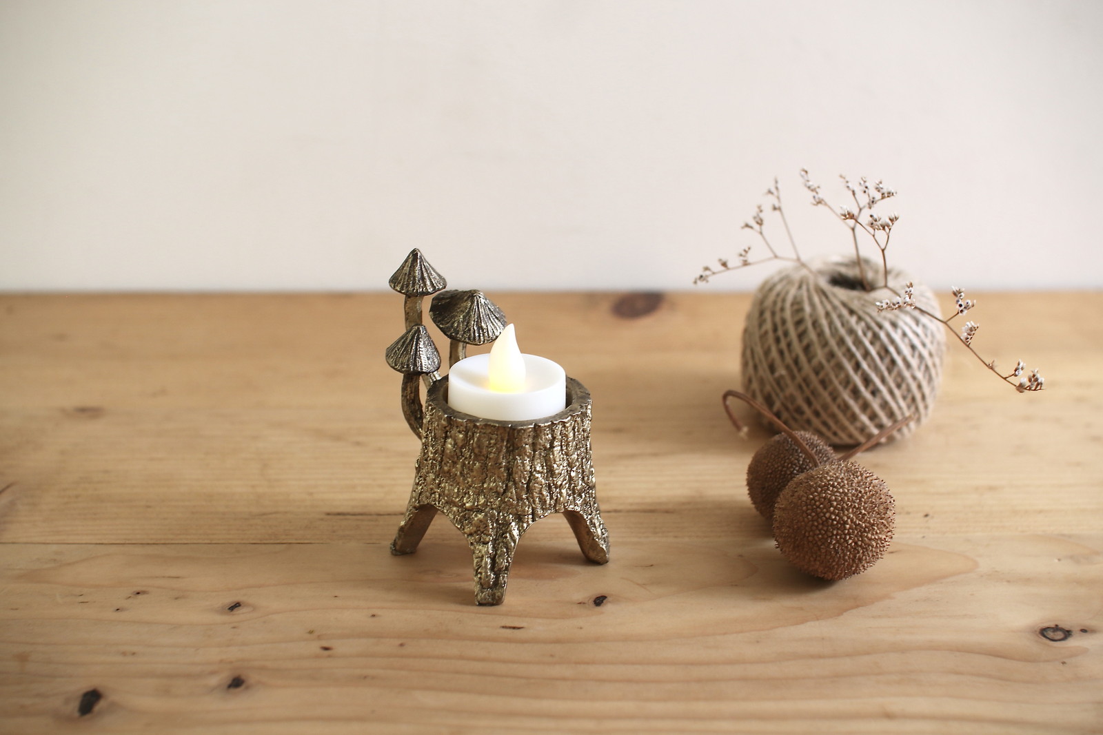 【個人宅配送不可】(4)マッシュルームキャンドルホルダー