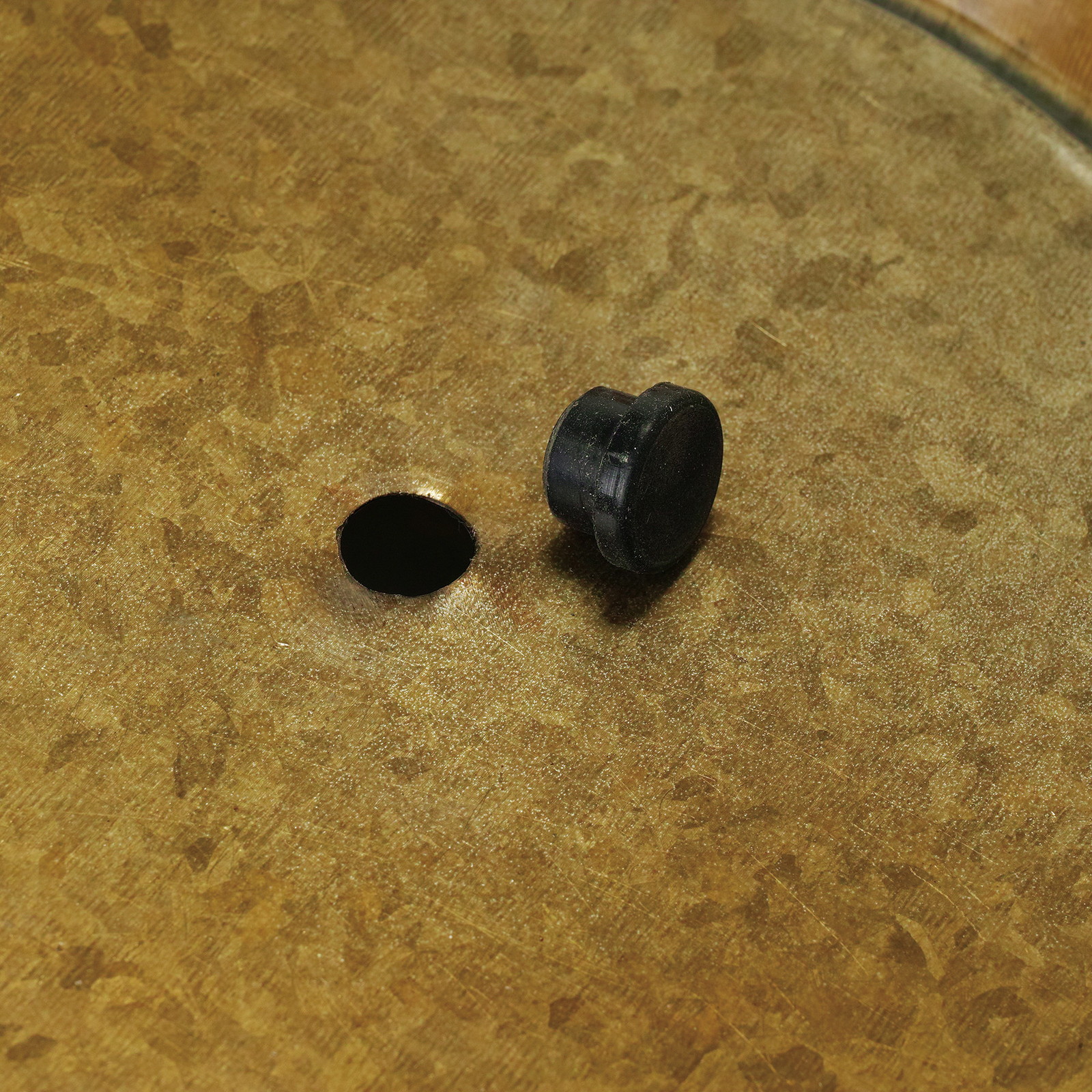 【個人宅配送不可】Deep Bloom ブリキオーバルポット