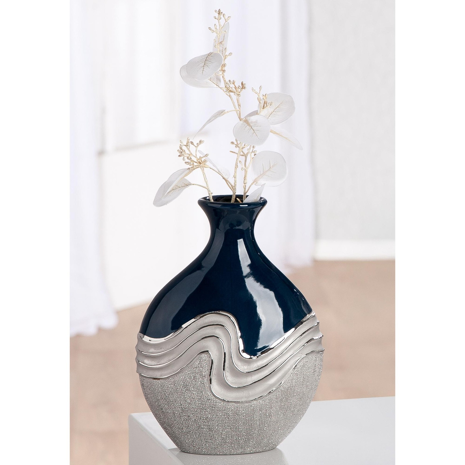 ■Bottle vase