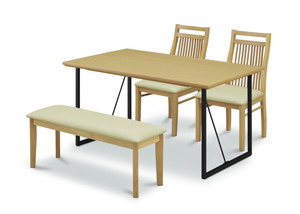 ヒーロー 135-4点 ロの字脚 NA